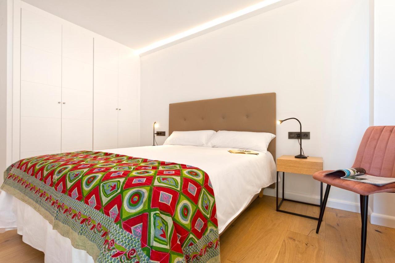 Malagueta Luz By Renthas Apartment Malaga Ngoại thất bức ảnh